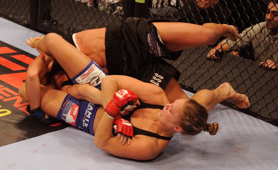 armbar - Step 2